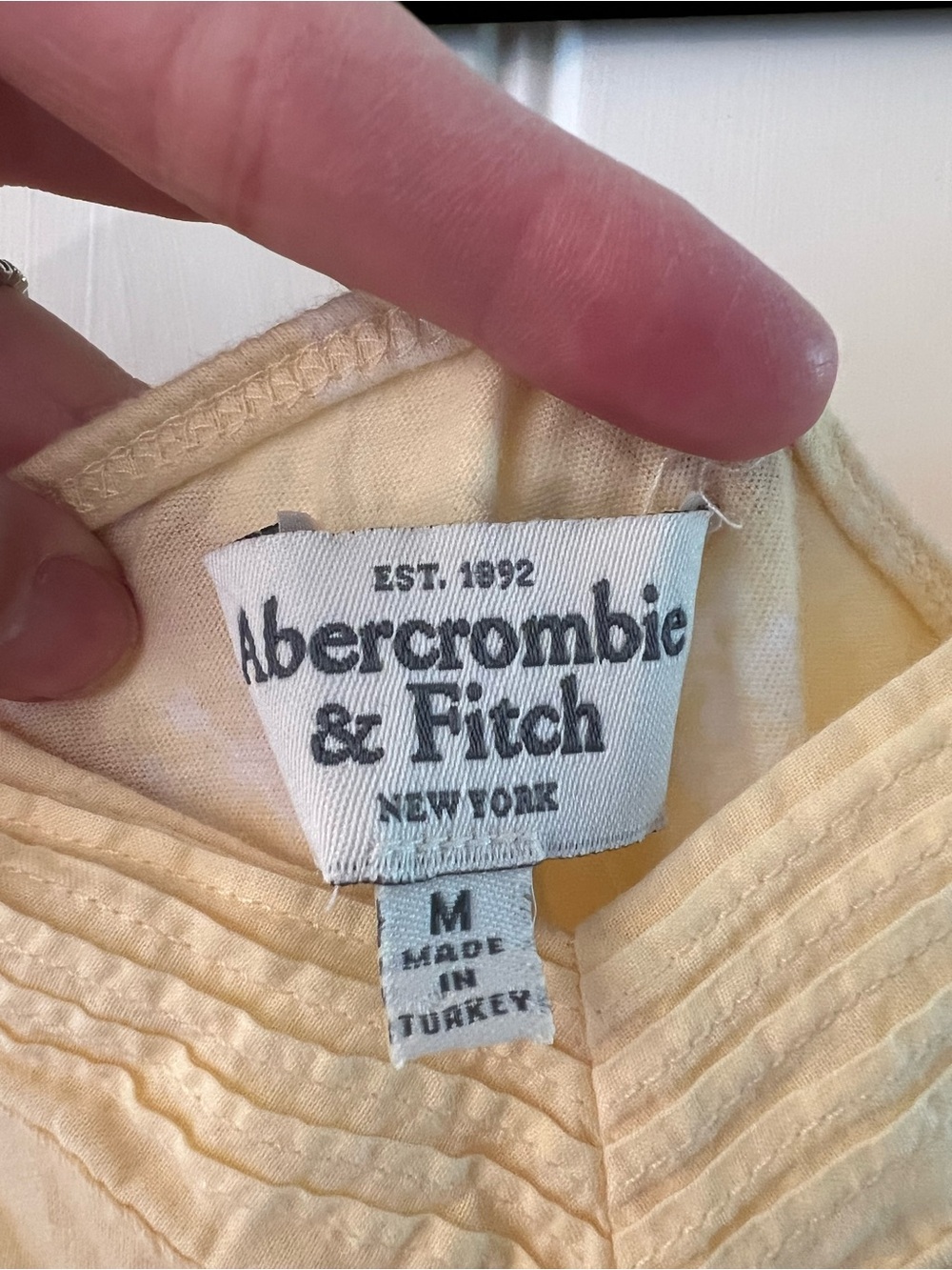 Vintage Abercrombie Women's Cami Tank Top Bundle - Size M and L - Picture 2 of 10
